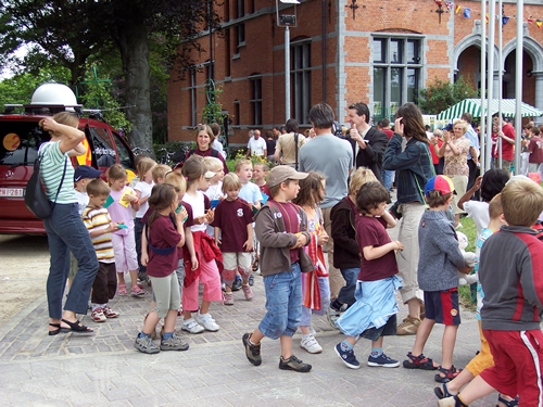 Sfeerbeeld aan Kasteeltje - groep kinderen
